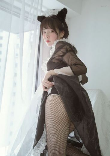 撕开她的乳罩慢慢揉视频